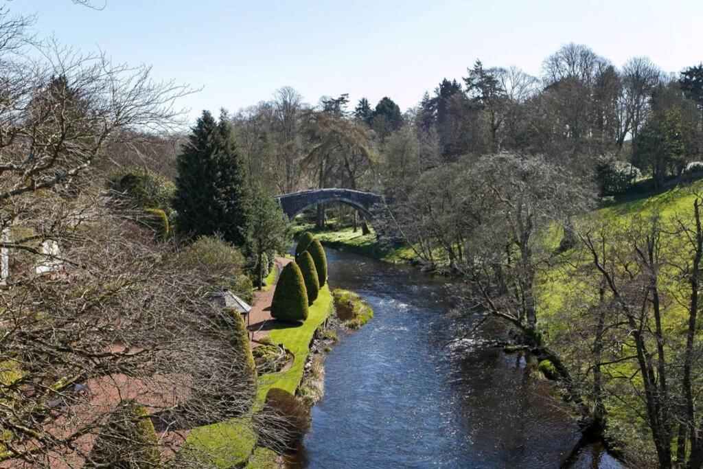 Laundry Cottage, River Doon Fishing Holiday home *