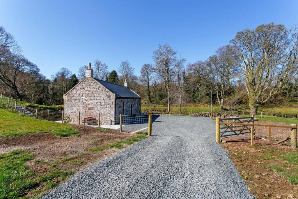 Laundry Cottage, River Doon Fishing Holiday home Ayr