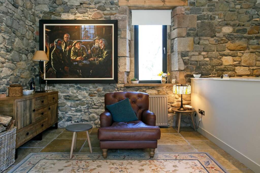 Laundry Cottage, River Doon Fishing Holiday home