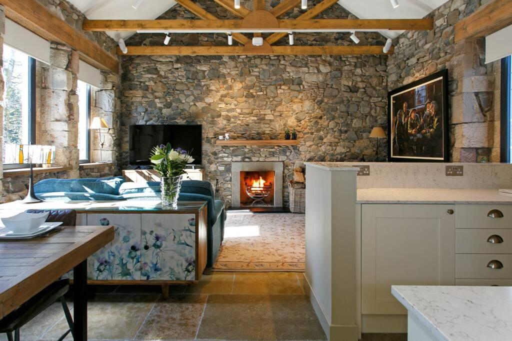 Laundry Cottage, River Doon Fishing Holiday home *