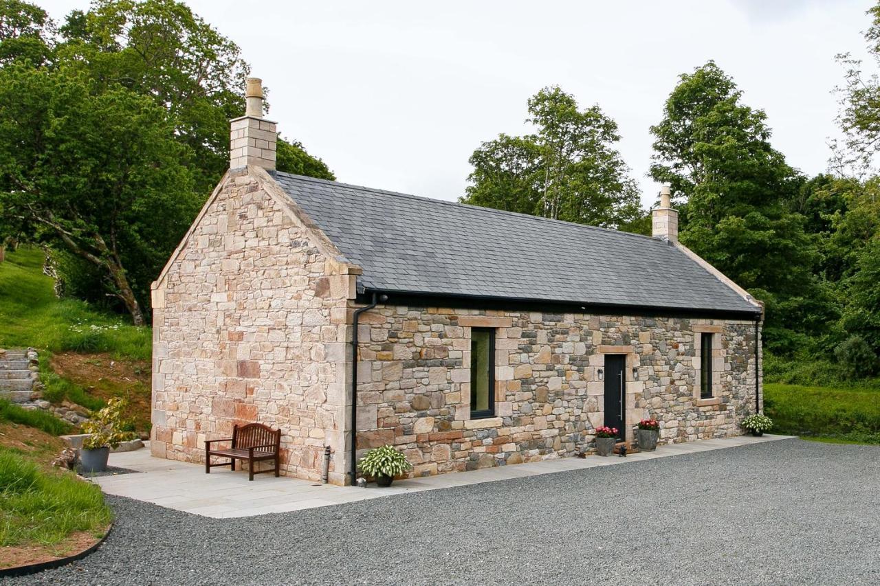 Laundry Cottage, River Doon Fishing Holiday home *